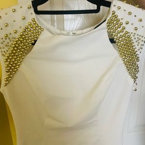 Ark & Co white dress with gold bead embellishment on shoulders. Size large